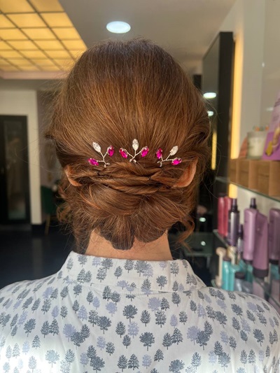 Wedding hair at Hair & The Hound Salon in Twickenham Wedding hair at Hair & The Hound Salon in Twickenham