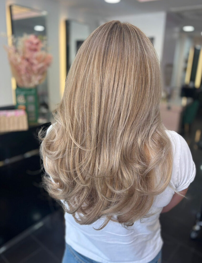 Ria Senior Hairstylist At The Hair The Hound