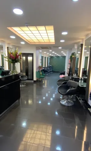 Hair-The-Hound-Twickenham-Shop-Inside